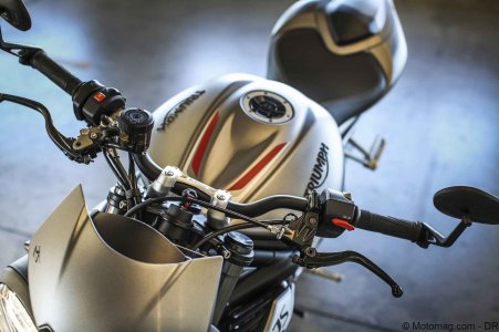 Triumph Street Triple 2017 : la version RS