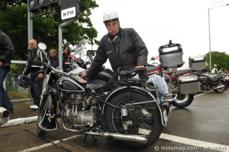 Tourist Trophy 2012 : Helmut, 17 voyages en 250
