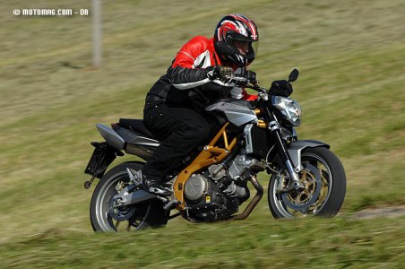 Aprilia 750 Shiver : gaz