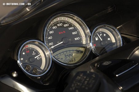 Yamaha 500 T-Max 2008 : à bord