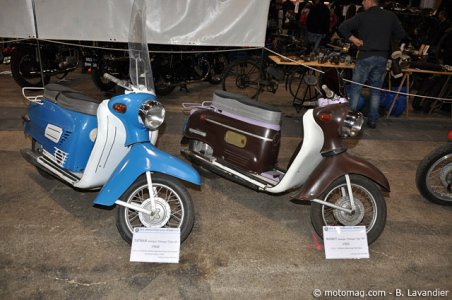 Salon Époqu’Auto 2012 : tchèque, le scooter moderne ?