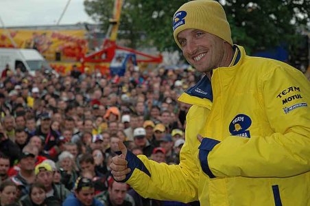 Edwards rencontre les spectateurs