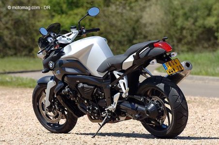 BMW K 1200 R : béquilles