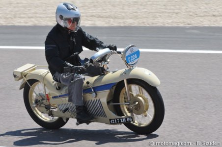 Coupes Moto légende 2012 : beauté du mouvement