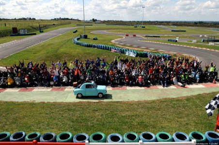 Scootentole : photo de famille