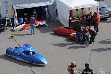 Chpt de France side-car F1 : préparation à Lurcy