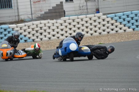 Caiman moto classique : bassets typiques