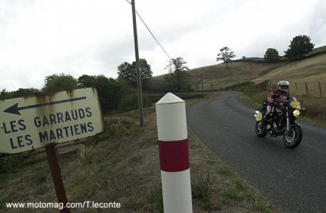 Moto Tour 2005 : autre planète