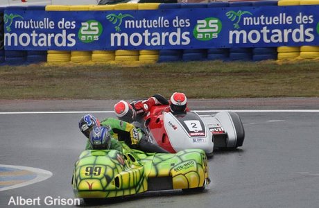 FSBK au Mans : duel Le Bail/delannoy