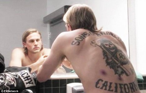 Sons of anarchy, le héros de la série a le club dans la peau