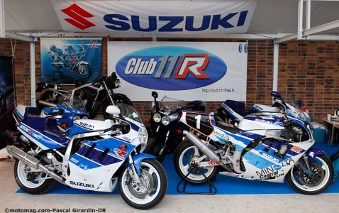 Salon Moto Légende 2015 : stand du Club 11 R