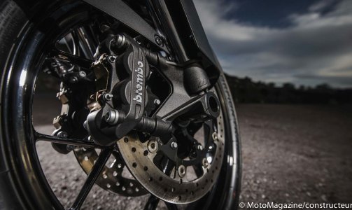KTM Super Adventure 1290 S : étriers Brembo