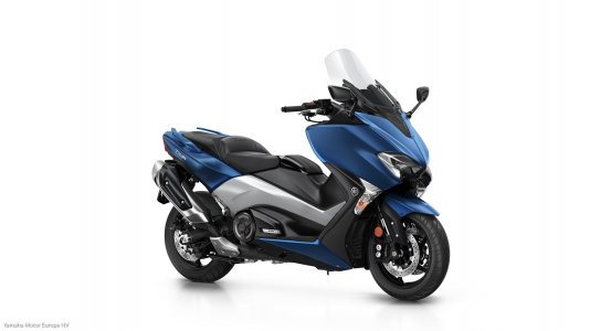 Yamaha TMax SX : plus léger