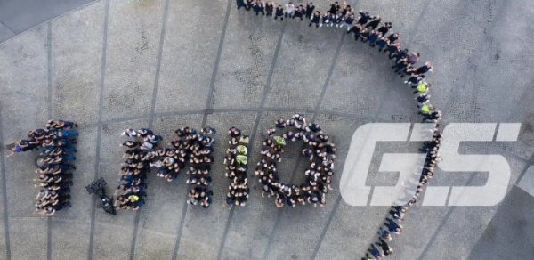 1 million de BMW GS célébration {JPEG}