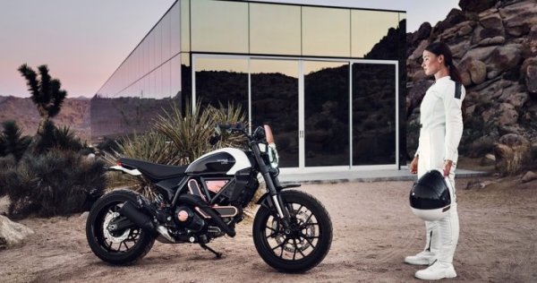 Ducati Scrambler 10° Anniversario Rizoma Edition {JPEG}