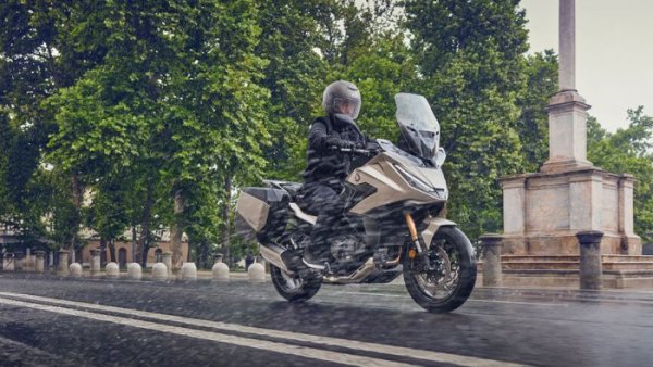 Honda NT1100 2025 {JPEG}