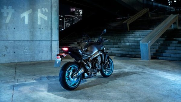 Yamaha MT-09 2024 {JPEG}