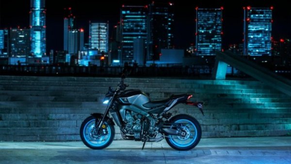 Yamaha MT-09 2024 {JPEG}
