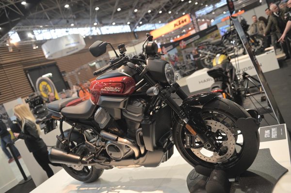 harley davidson bronx roadster salon du 2 roues lyon harley davidson bronx roadster salon du 2 roues lyon
