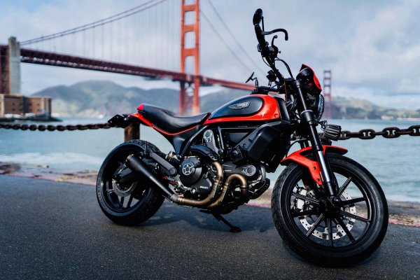 ducati scrambler custom rumble outsider