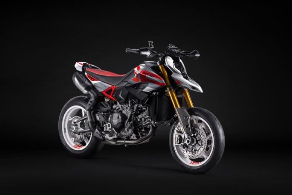 Ducati Hypermotard V2 2026 {JPEG}