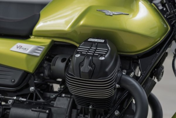 Moto Guzzi V7 Sport 2025 {JPEG}