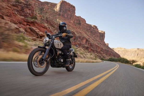Triumph Scrambler 1200 X 2024 {JPEG}