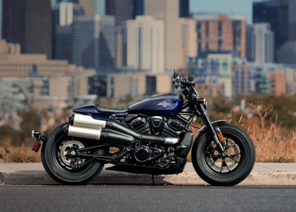 Harley-Davidson Sportster 2025 {JPEG}