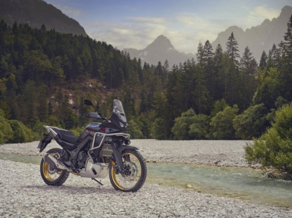 Honda XL750 Transalp 2025 {JPEG}