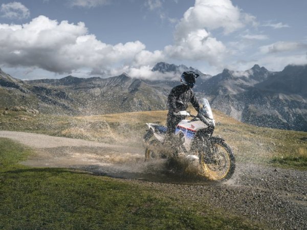 Honda XL750 Transalp 2023 {JPEG}