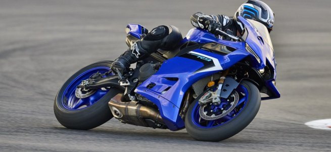 Yamaha R9 2025